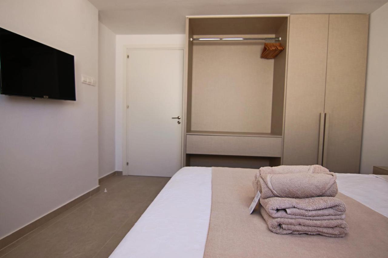 Phaedrus Living: Seaview Luxury Flat Limnaria 151 Apartment Пафос Екстериор снимка