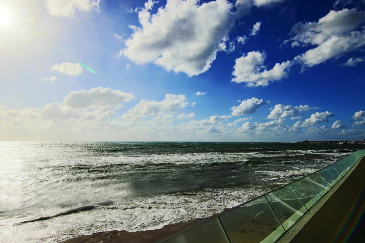 Phaedrus Living: Seaview Luxury Flat Limnaria 151 Apartment Пафос Екстериор снимка